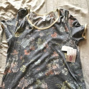 Lularoe classic T size M